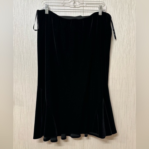 Alex Evenings Velvet Skirt 2X Flared Side Hem Elastic Waist - Picture 6 of 7